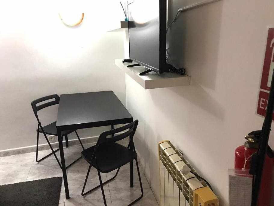 Agradable Apartamento En Zona Malasana Madrid Apartment Екстериор снимка